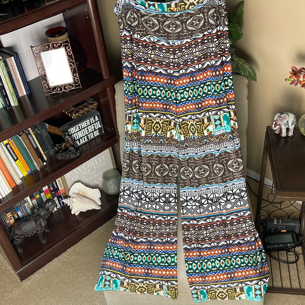 Cato wide leg pants.